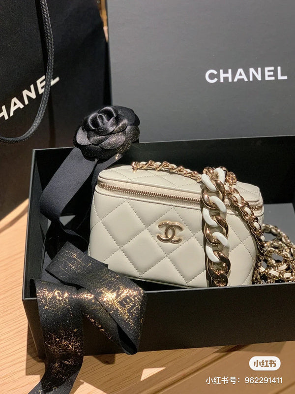 BC - CHANEL Bags - 990 on Sale