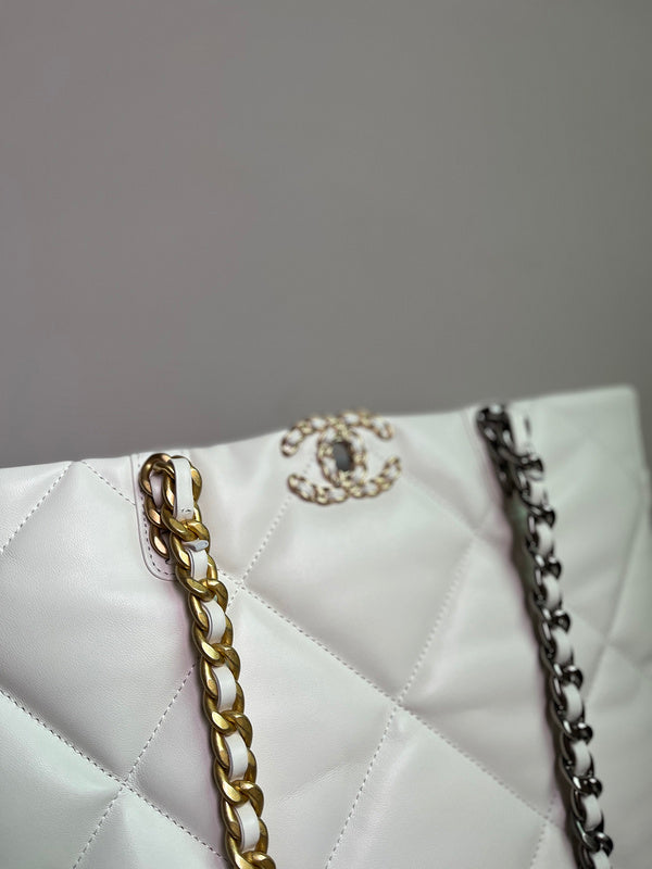 BC - CHANEL Bags - 922 For Sale