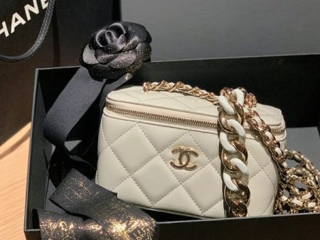 BC - CHANEL Bags - 990 on Sale